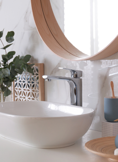 The Quick and Easy Way to Declutter Your Bathroom